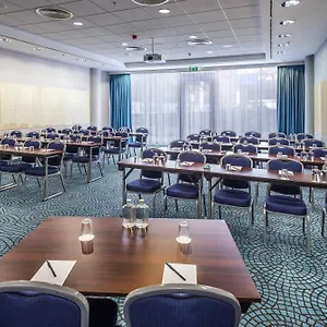 Courtyard By Marriott Hotel